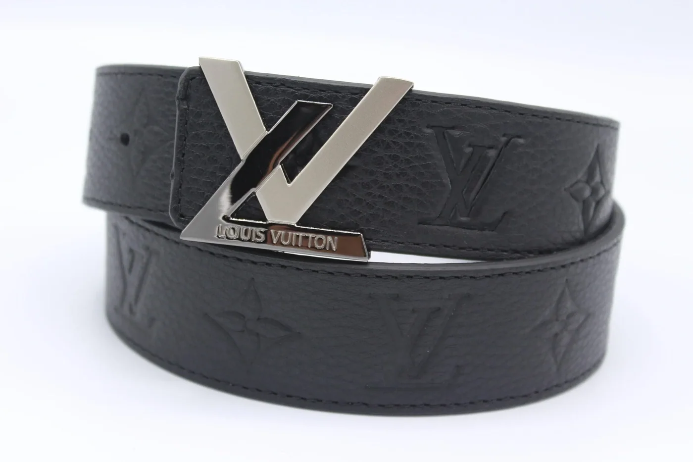 New Buckle Black Leather Belt