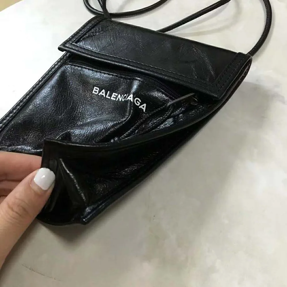Balenciaga Explorer Pouch Strap in Leather for Men in Black Balenciaga Explorer Pouch Strap in Leather for Men in Black
