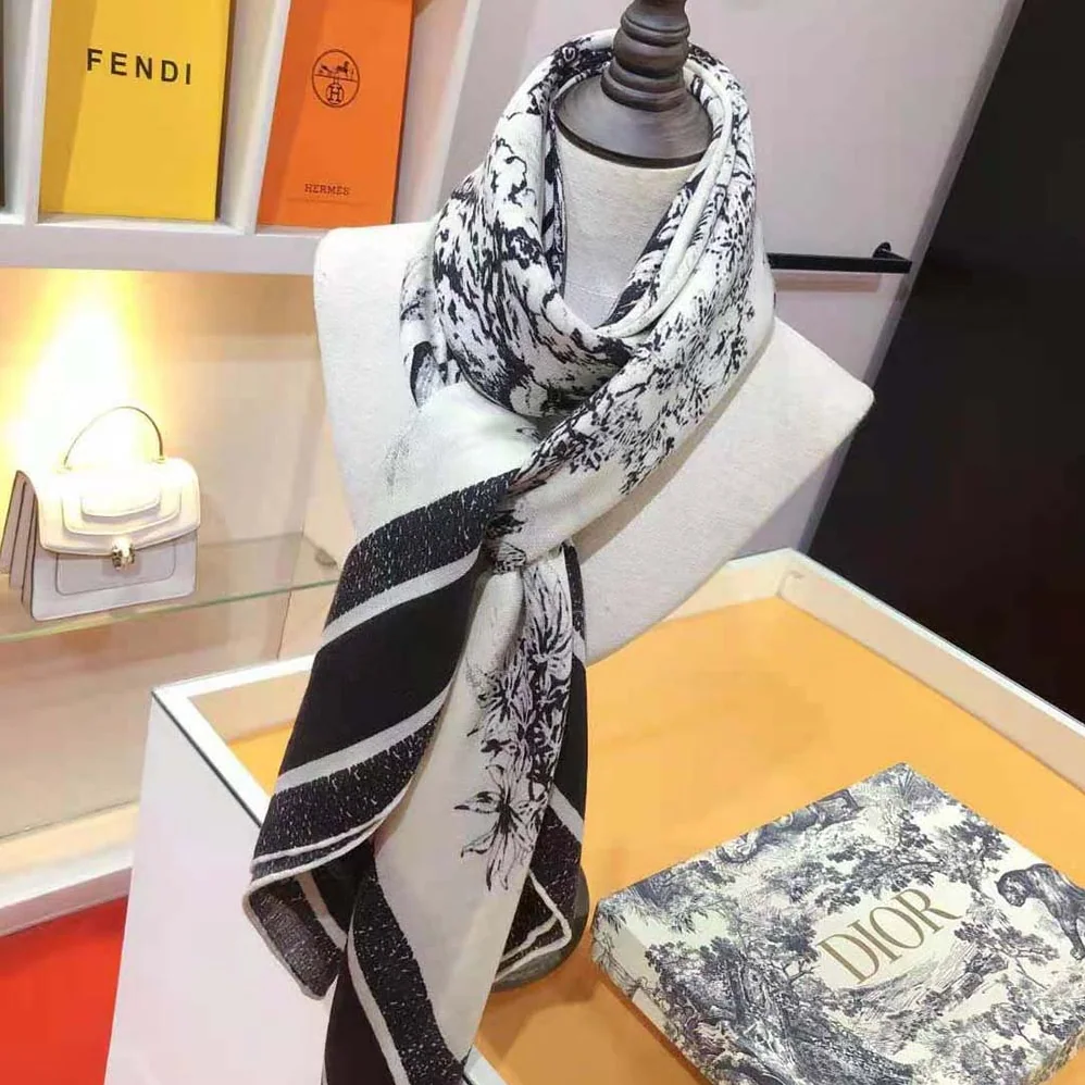 Dior Toile De Jouy Voyage 90 Square Scarf White and Black Silk Twill for Women Dior Toile De Jouy Voyage 90 Square Scarf White and Black Silk Twill for Women