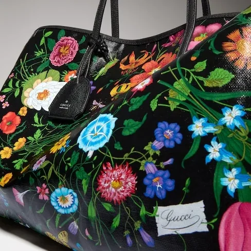Gucci Tribeca Large Tote Bag / Black/ Multicolor Gucci Flora Coated Canvas Palladium Hardware A0034D FAF8S 1055 Gucci Tribeca Large Tote Bag / Black/ Multicolor Gucci Flora Coated Canvas Palladium Hardware A0034D FAF8S 1055