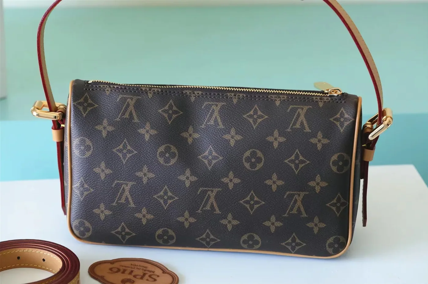 Louis Vuitton Ravello GM Monogram Shoulder Bag Brown / Louis Vuitton Ravello GM Monogram Shoulder Bag Brown /