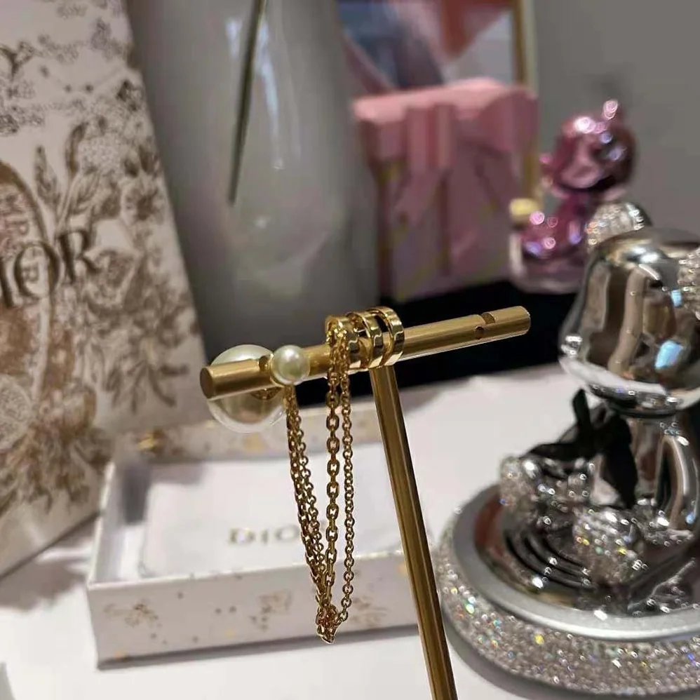 Dior Tribales Earring Gold-Finish Metal and White Resin Pearls for Women Dior Tribales Earring Gold-Finish Metal and White Resin Pearls for Women