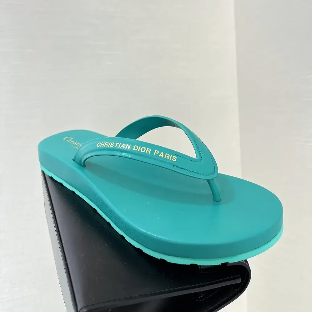 Dior Diorsea Thong Sandal Aquamarina Leather for Women in Effect Fabric Dior Diorsea Thong Sandal Aquamarina Leather for Women in Effect Fabric