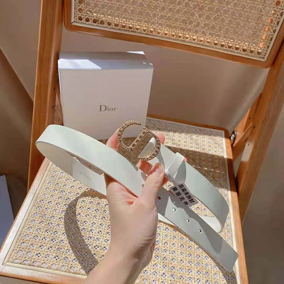 Dior 30 Montaigne Crystals Belt Latte Smooth Calfskin and Silver-Tone Crystals 27 MM for Women Dior 30 Montaigne Crystals Belt Latte Smooth Calfskin and Silver-Tone Crystals 27 MM for Women