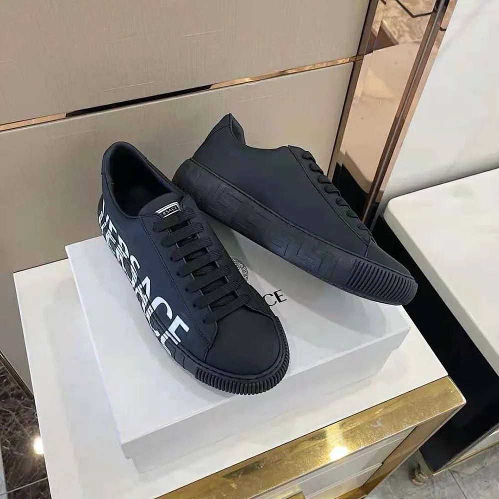 Versace Shoes Greca Logo Sneakers for Unisex in Black Versace Shoes Greca Logo Sneakers for Unisex in Black