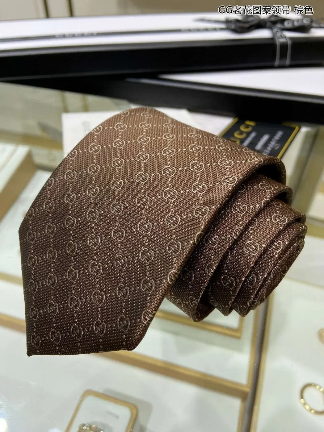 Gucci Pattern Silk Tie Brown Gucci Pattern Silk Tie Brown