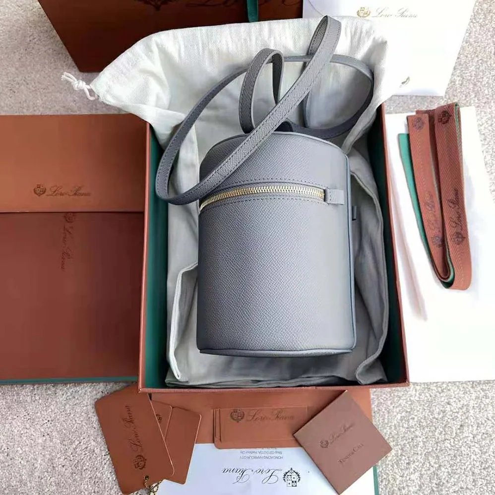 Loro Piana Medium Extra Case in Calfskin Leather for Women in Silver Loro Piana Medium Extra Case in Calfskin Leather for Women in Silver