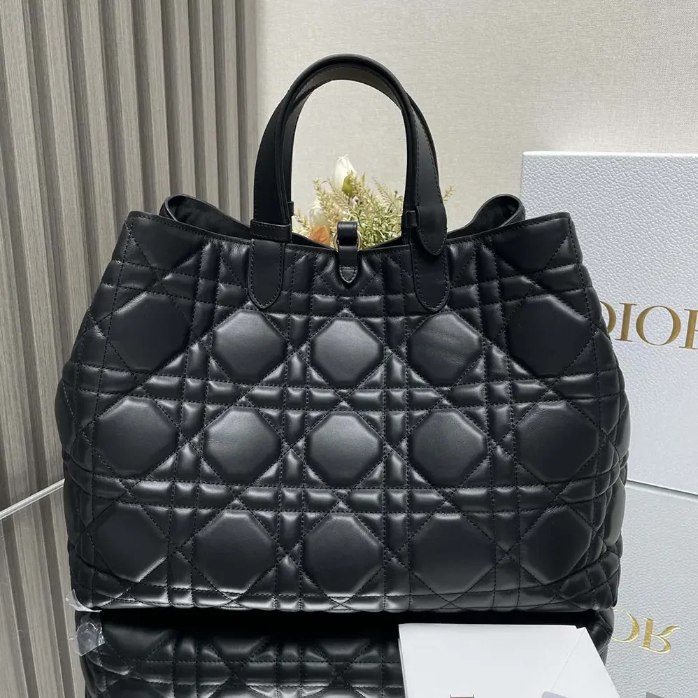 Dior Large Dior Toujours Bag Black Macrocannage Calfskin for Women Dior Large Dior Toujours Bag Black Macrocannage Calfskin for Women