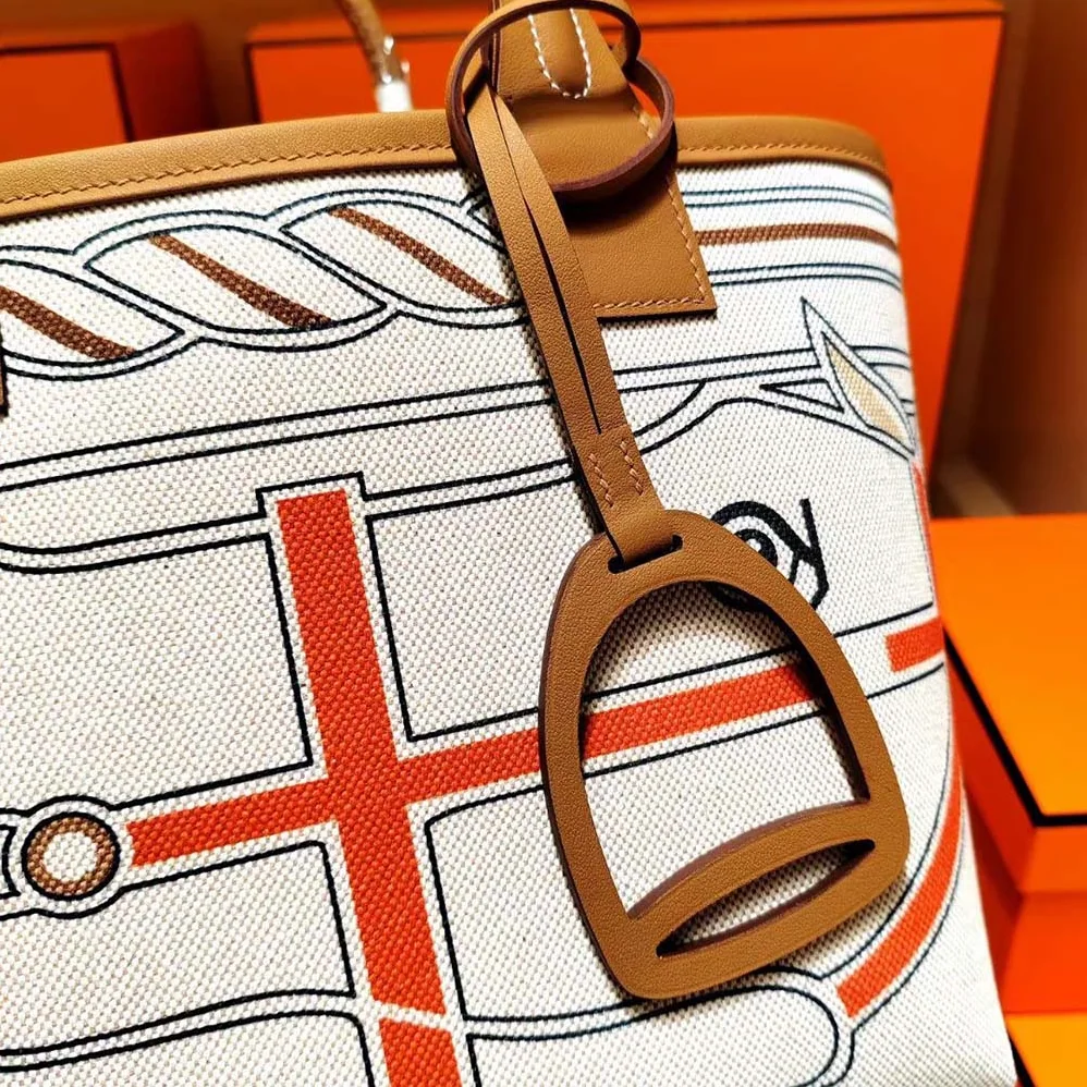 Hermes Steeple 25 Cais Ecru Tote Bag for Unisex in Brown