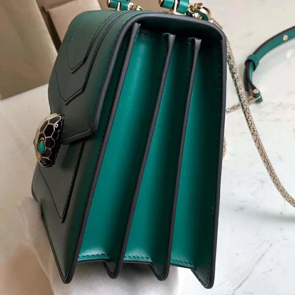 Bvlgari Serpenti Forever Flap Cover in Emerald Green Calf Leather for Women