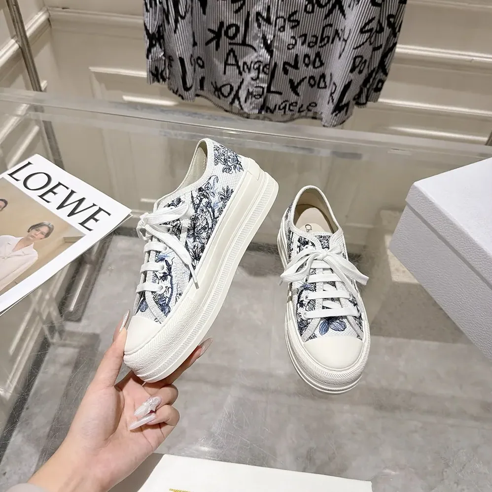 Dior Dioriviera Walk'n'Dior Sneaker White and Blue Toile de Jouy Floral Garden Embroidered Cotton for Women Dior Dioriviera Walk'n'Dior Sneaker White and Blue Toile de Jouy Floral Garden Embroidered Cotton for Women
