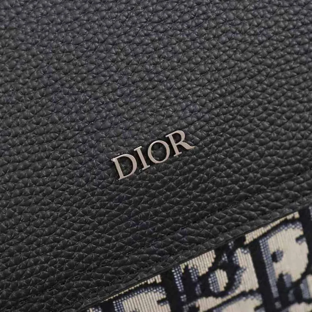 Dior Saddle Backpack Beige and Black Dior Oblique Jacquard and Black Grained Calfskin for Men Dior Saddle Backpack Beige and Black Dior Oblique Jacquard and Black Grained Calfskin for Men