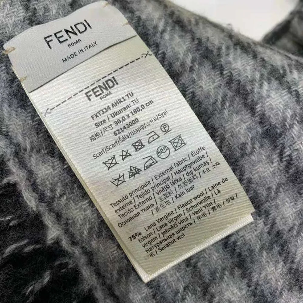 Fendi Scarf Gray Wool and Cashmere Scarf for Women Fendi Scarf Gray Wool and Cashmere Scarf for Women