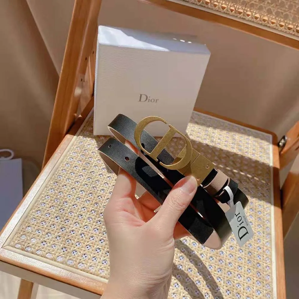 Dior 30 Montaigne Reversible Belt Hazelnut and Black Smooth Calfskin 20 MM for Women Dior 30 Montaigne Reversible Belt Hazelnut and Black Smooth Calfskin 20 MM for Women
