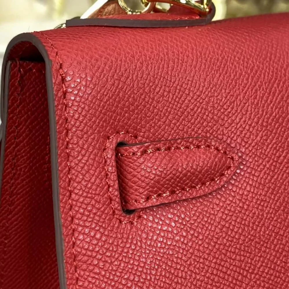 Hermes Kelly Bag 28 Epsom Leather for Women in Red