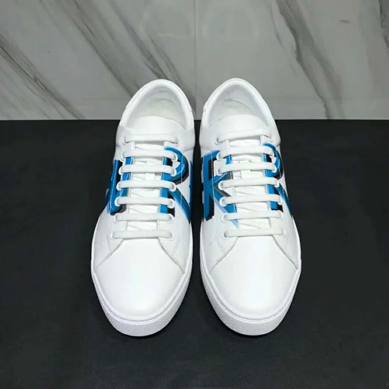 Burberry Shoes Logo Print Leather Sneakers for Unisex in White Burberry Shoes Logo Print Leather Sneakers for Unisex in White