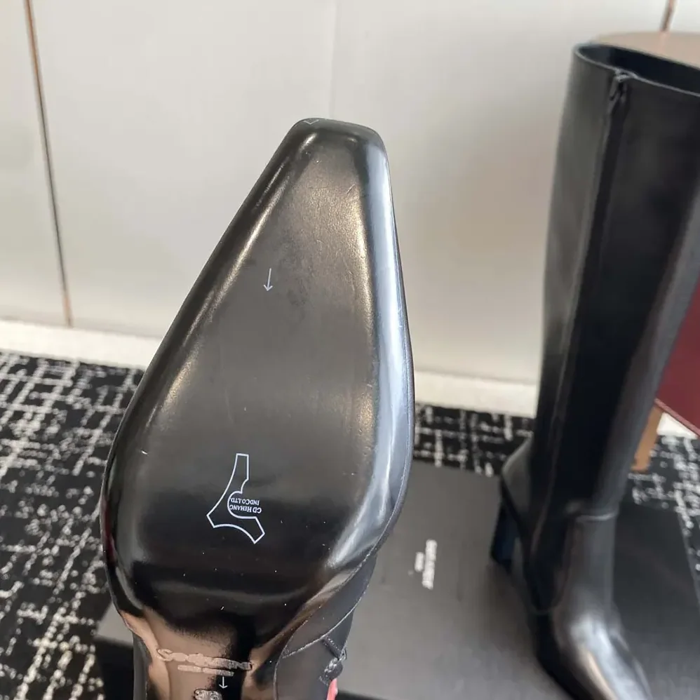 Saint Laurent YSL Francoise Boots In Smooth Leather for Women in Black