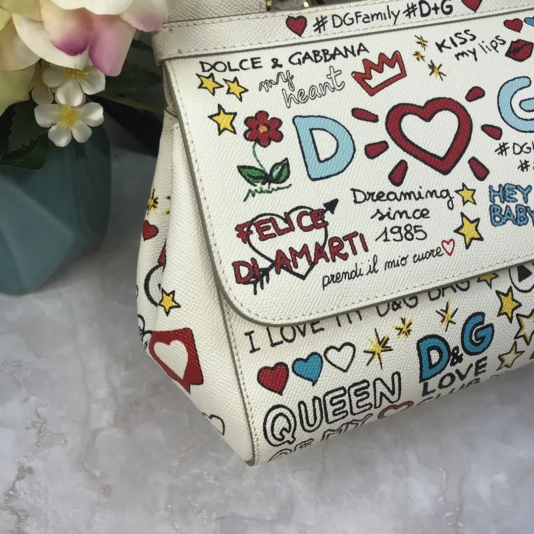 Dolce & Gabbana Medium Sicily Handbag Unique Print Motifs Muticolour / DG Dolce & Gabbana Medium Sicily Handbag Unique Print Motifs Muticolour / DG