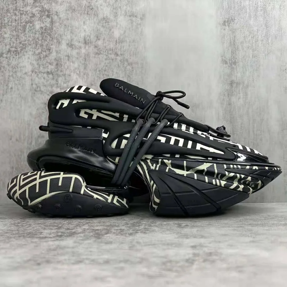 Balmain Neoprene and Calfskin Unicorn Low-Top Sneakers for Unisex in Black Balmain Neoprene and Calfskin Unicorn Low-Top Sneakers for Unisex in Black