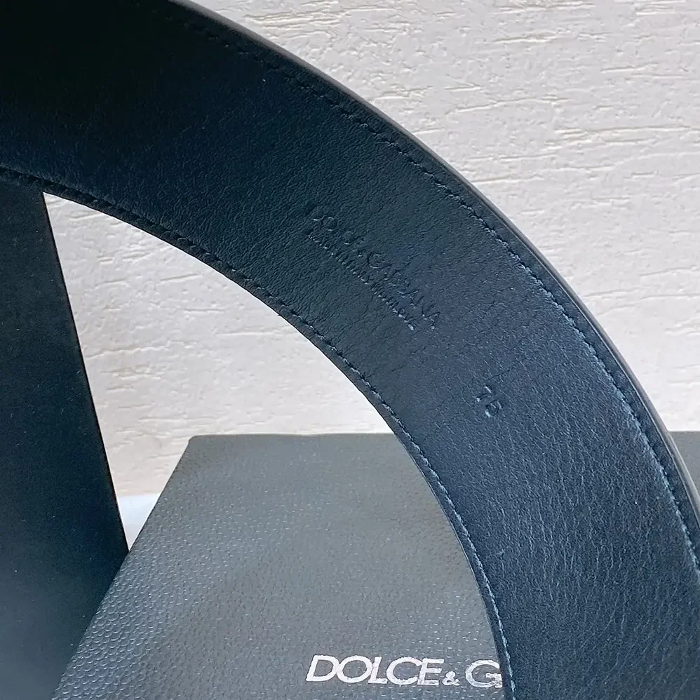 Dolce Gabbana D&G Leather Devotion Belt for Women in Black
