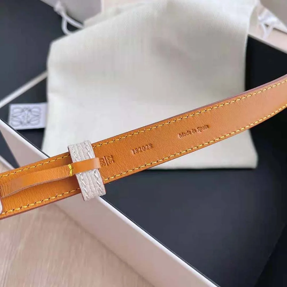Loewe Anagram Belt in Pebble Grain Calfskin for Women Loewe Anagram Belt in Pebble Grain Calfskin for Women