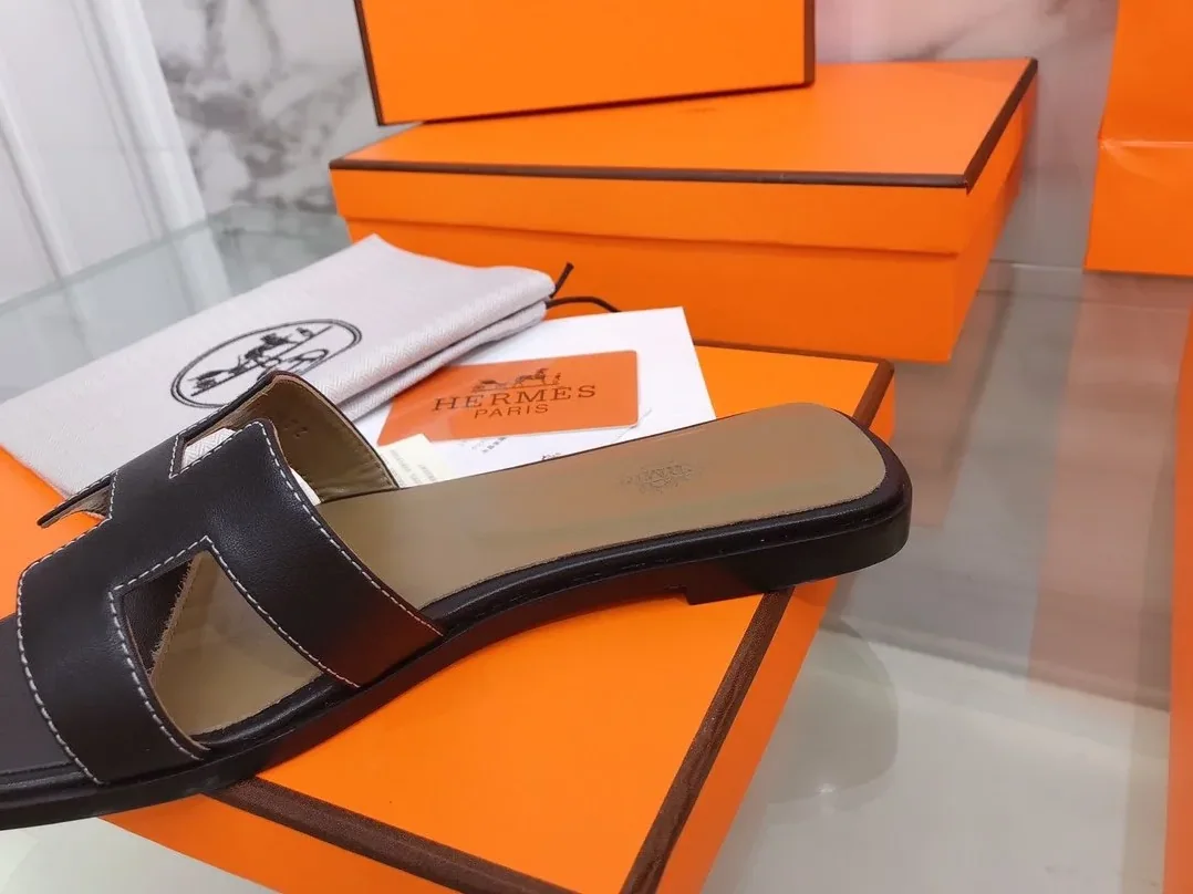 Hermes Eze 30 Sandal Black , Shoes for Women's