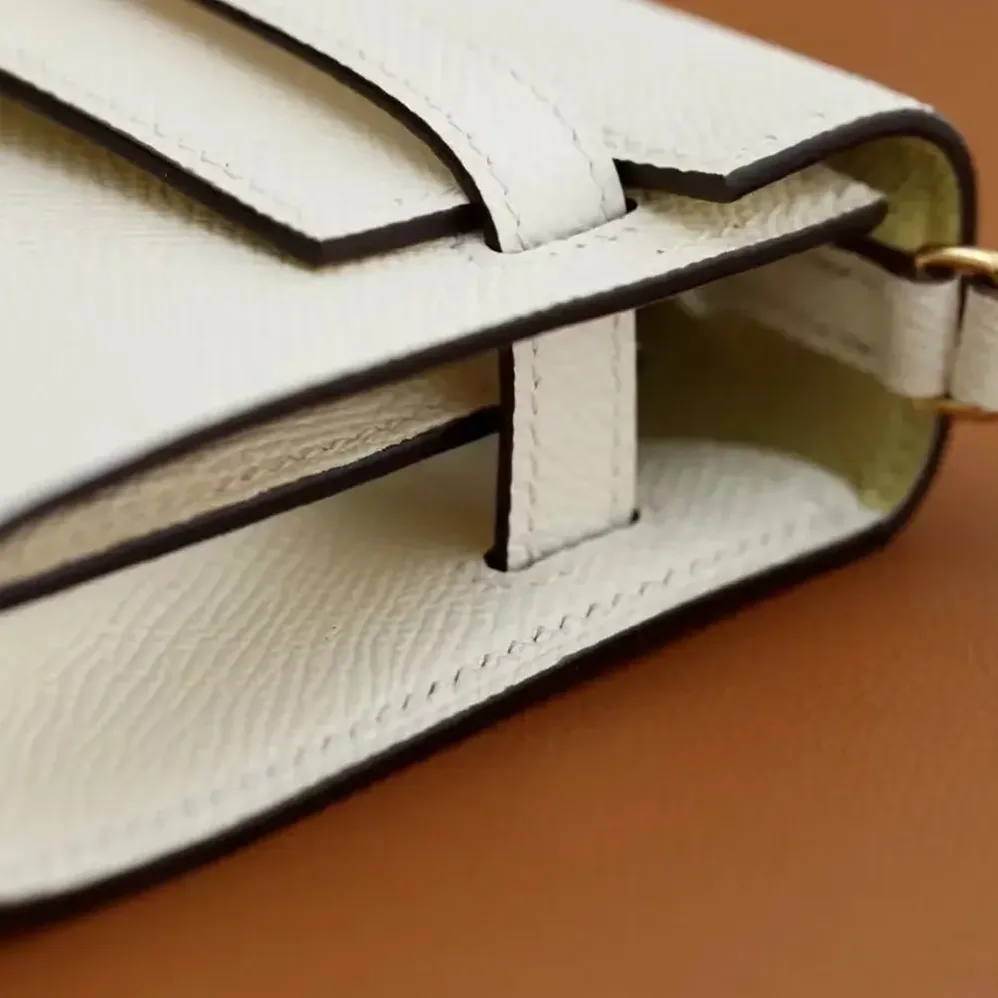 Hermes Kelly To Go in Epsom Leather for Women in White/Gold Hermes Kelly To Go in Epsom Leather for Women in White/Gold