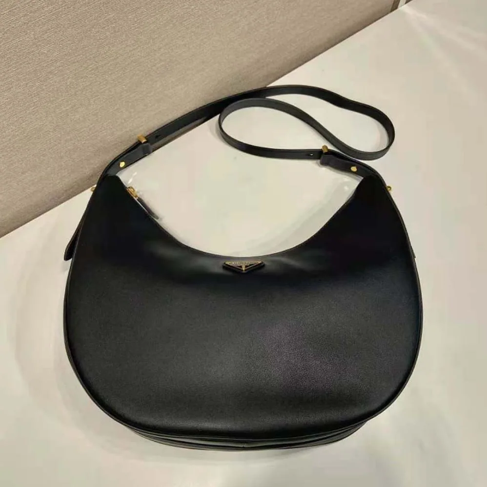 Prada Large Leather Shoulder Bag for Women in Black Prada Large Leather Shoulder Bag for Women in Black