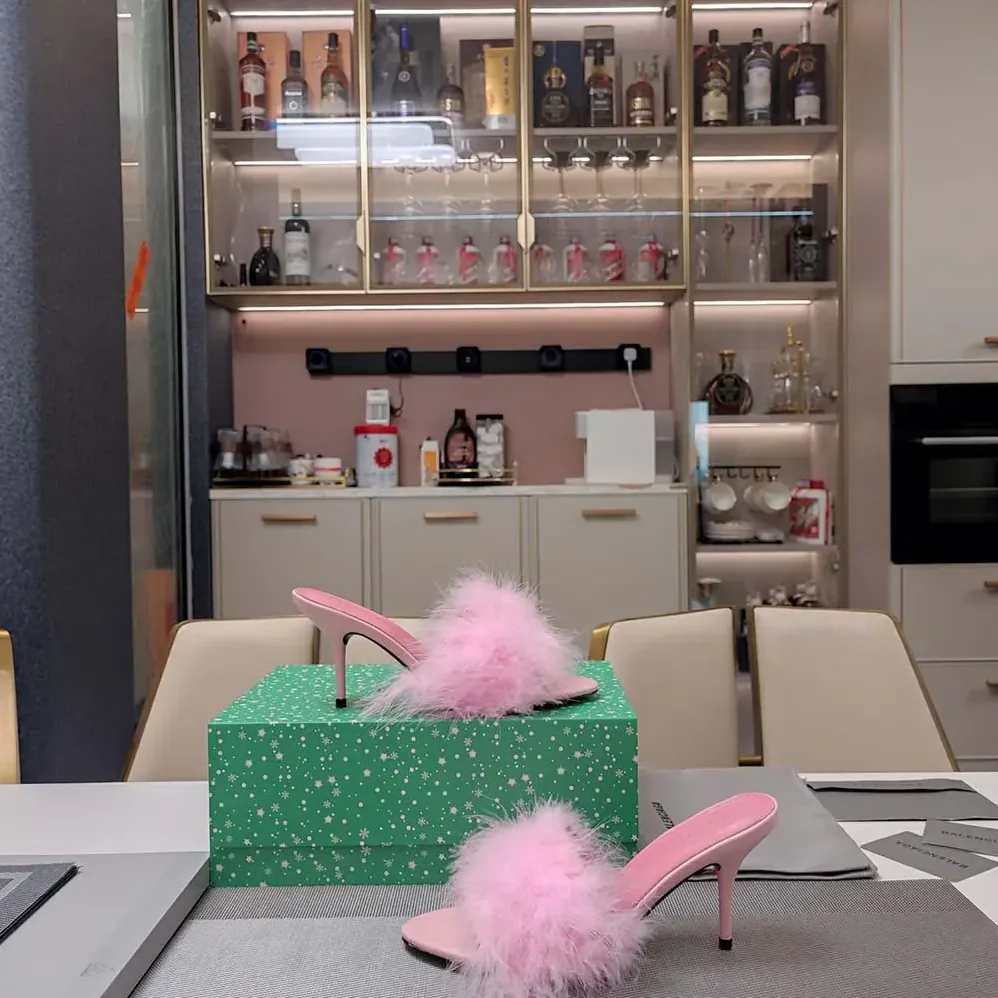 Balenciaga Boudoir 70mm Sandal in Pink Feathers for Women Balenciaga Boudoir 70mm Sandal in Pink Feathers for Women