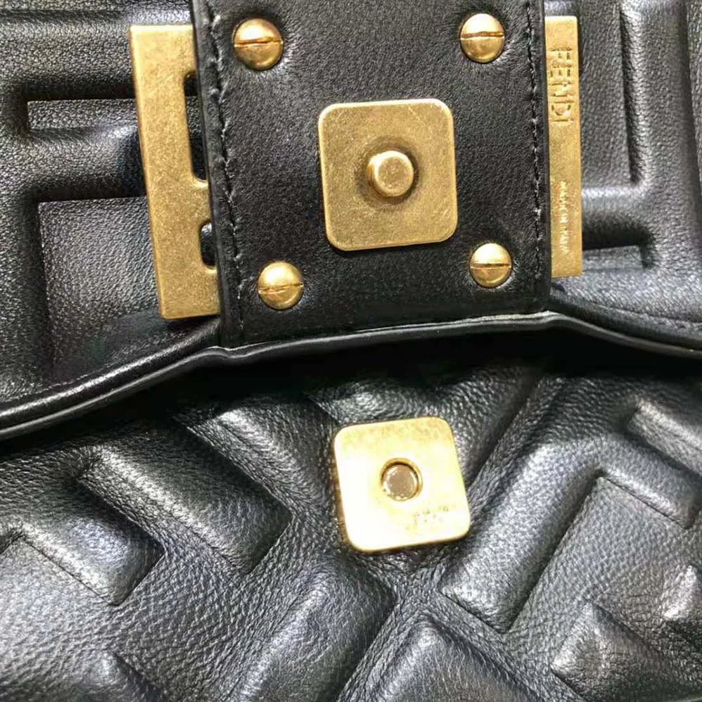 Fendi Iconic Medium Baguette Black Leather Bag for Women Fendi Iconic Medium Baguette Black Leather Bag for Women