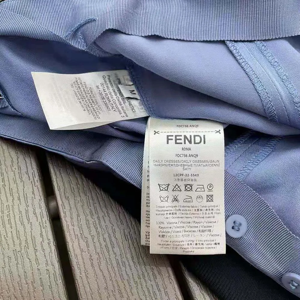 Fendi Blue Satin Skirt with Medium for Women in Low Waistline Fendi Blue Satin Skirt with Medium for Women in Low Waistline
