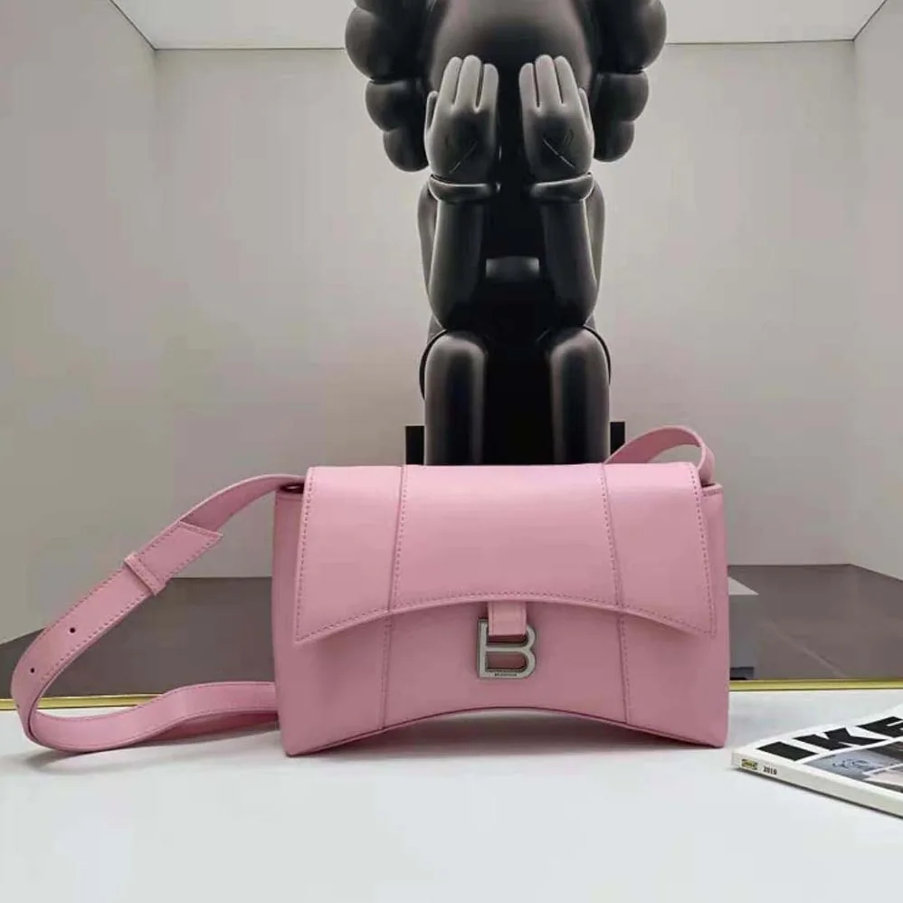 Balenciaga Downtown Small Shoulder Bag in Pink for Women Balenciaga Downtown Small Shoulder Bag in Pink for Women