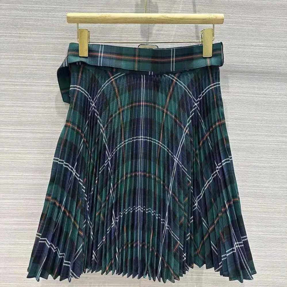 Burberry Pleated Panel Check Wool Belted Kilt for Women Burberry Pleated Panel Check Wool Belted Kilt for Women