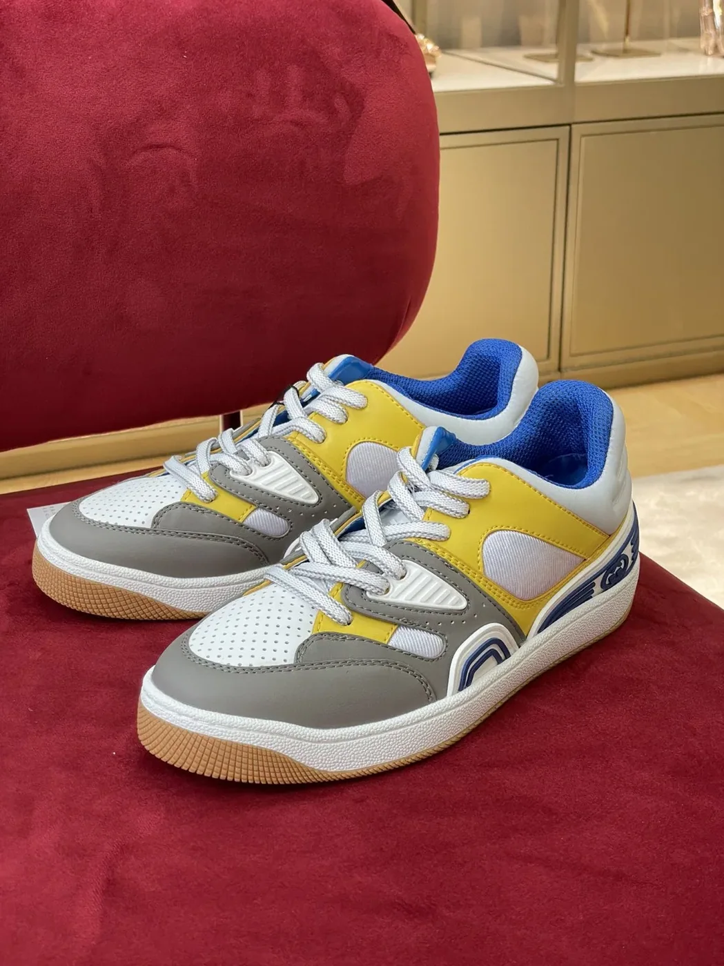 Gucci Sneaker Gucci Basket Donna Light Gray Demetra for Men Gucci Sneaker Gucci Basket Donna Light Gray Demetra for Men