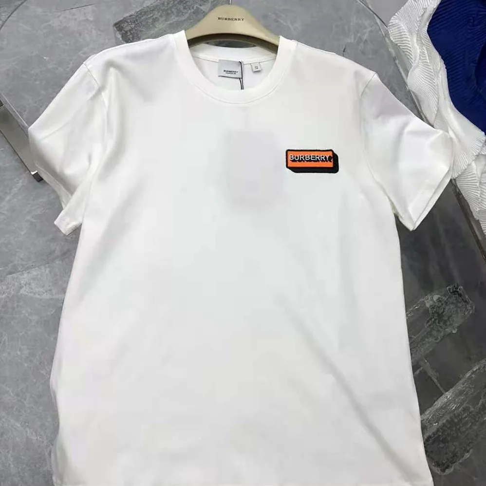 Burberry Logo Appliqué Cotton Oversized T-shirt for Women in White