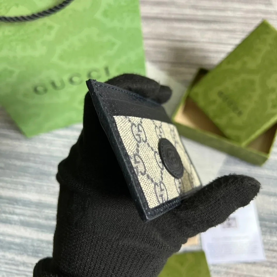 Gucci Card GG Case with Interlocking G Light Grey / Gucci Card GG Case with Interlocking G Light Grey /