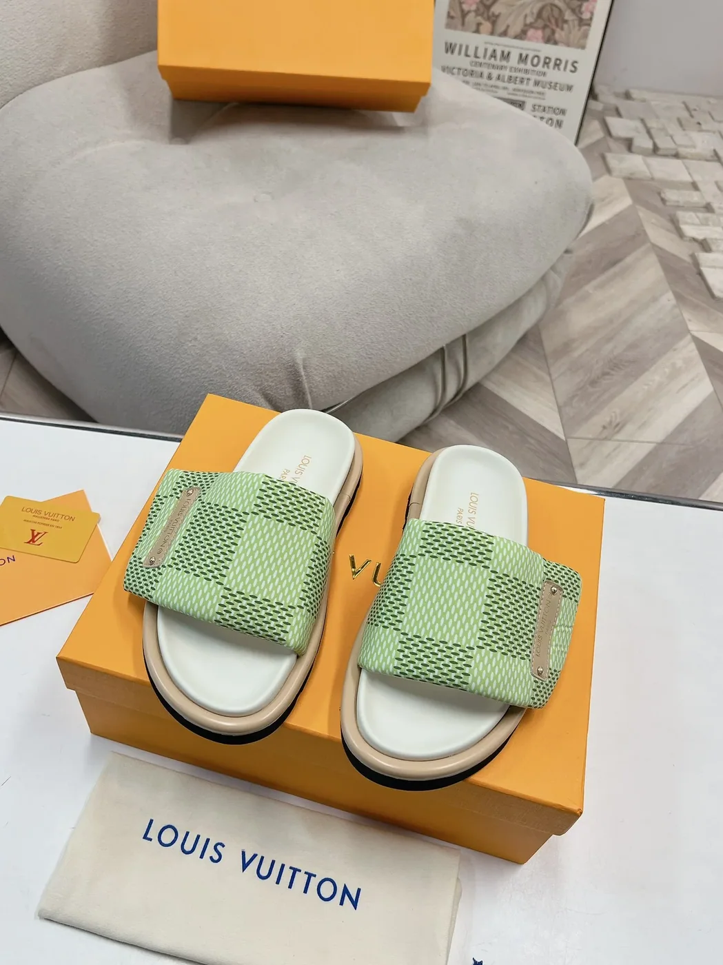 Louis Vuitton Slipper Pillow Flat Comfort Mule Beige