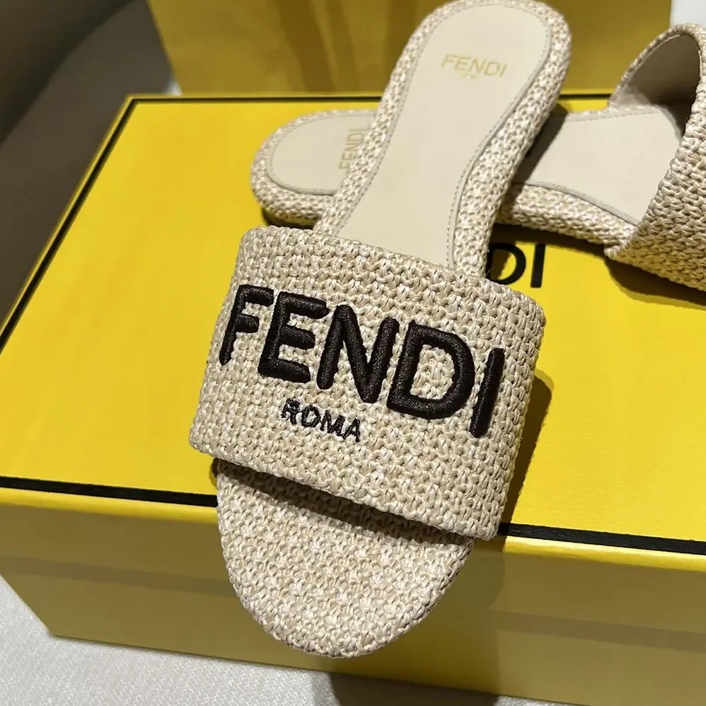 Fendi Signature Beige Cotton Fiber Slides for Women Fendi Signature Beige Cotton Fiber Slides for Women