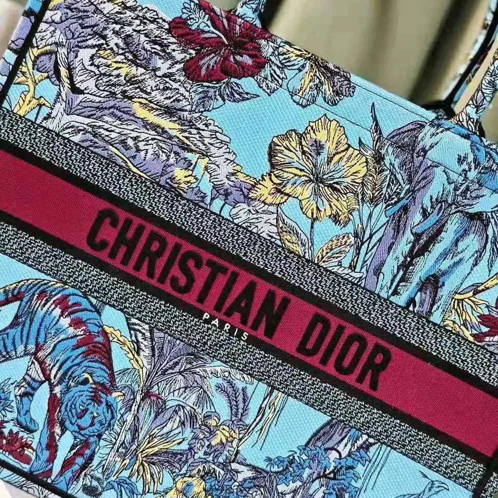 Dior Large Dior Book Tote Celestial Blue Multicolor Toile de Jouy Voyage Embroidery for Women Dior Large Dior Book Tote Celestial Blue Multicolor Toile de Jouy Voyage Embroidery for Women