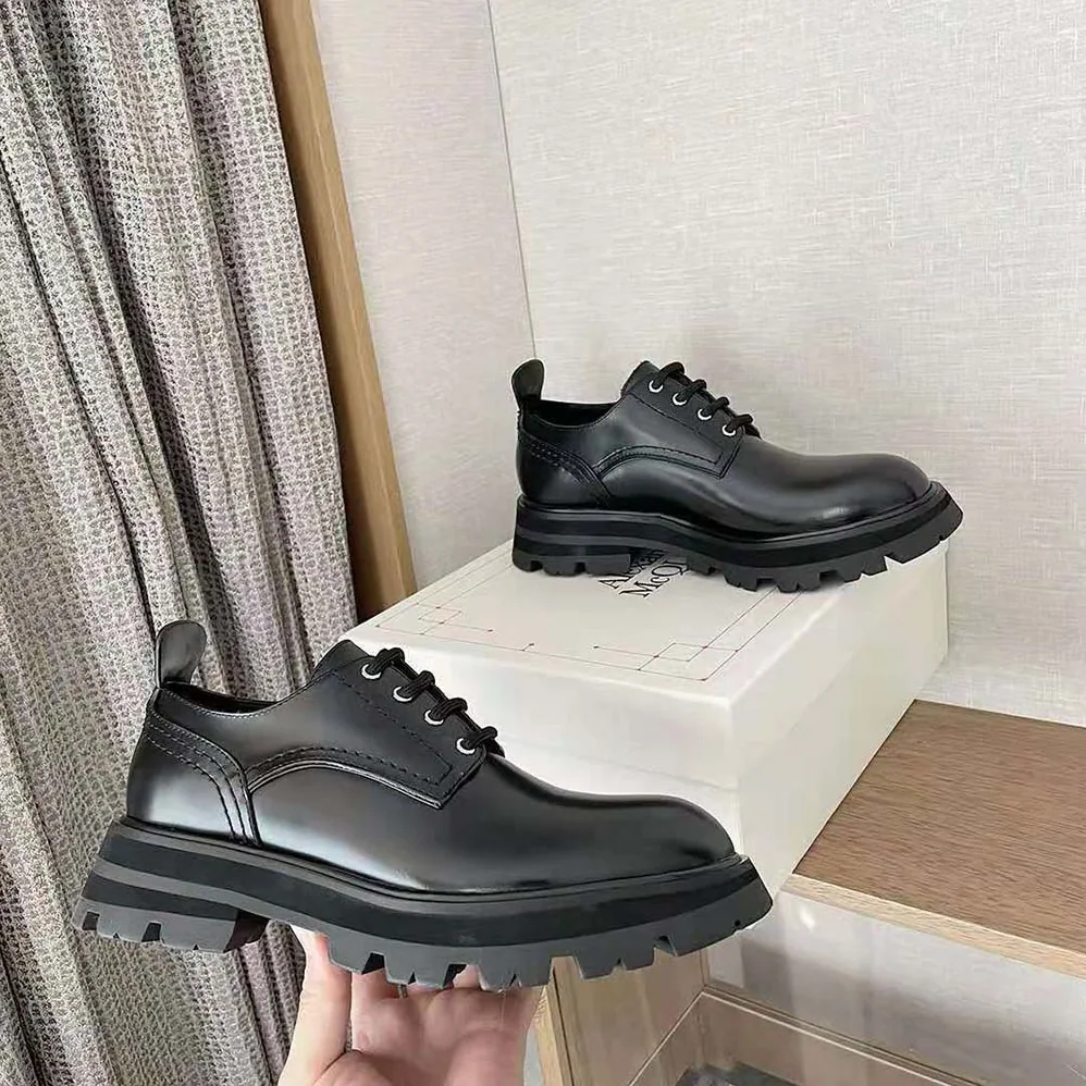 Alexander Mcqueen Wander Lace-Up for Women in Black