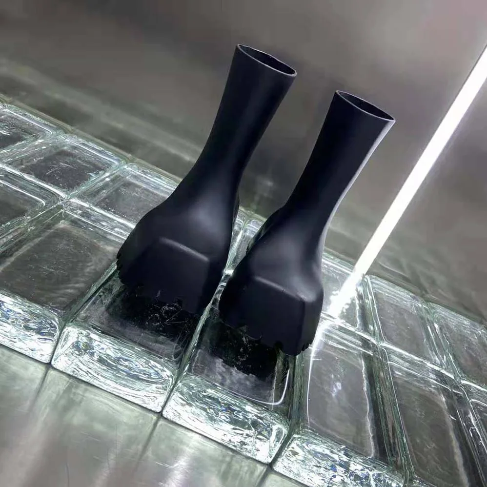 Balenciaga Trooper Rubber Boot in Black for Men