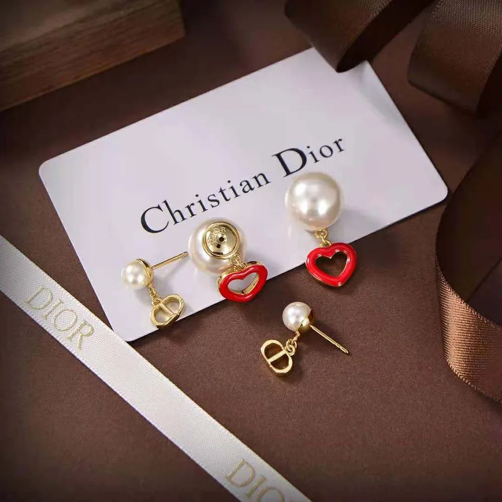 Dior Tribales Earrings Gold-Finish Metal with White Resin Pearls for Women Dior Tribales Earrings Gold-Finish Metal with White Resin Pearls for Women