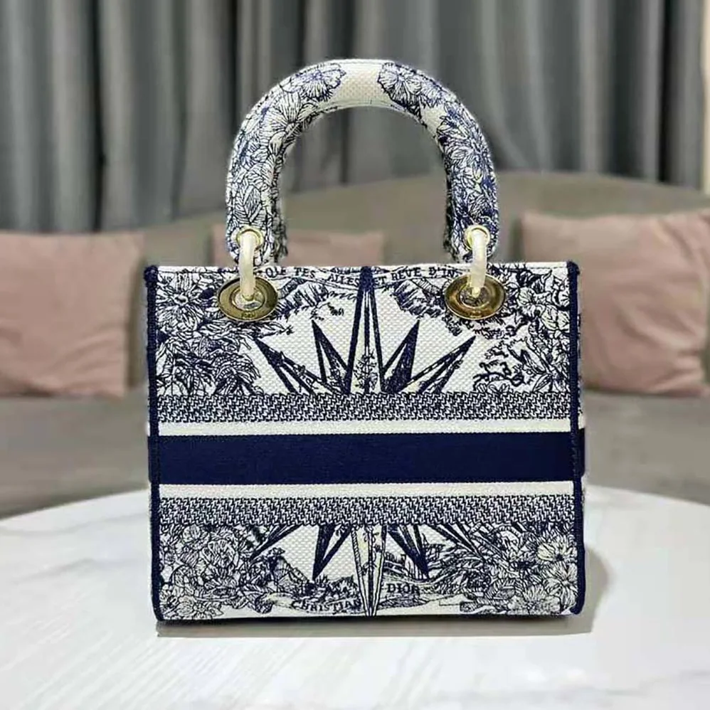 Dior Medium Lady D-lite Bag Blue Multicolor Rêve D'Infini Embroidery for Women Dior Medium Lady D-lite Bag Blue Multicolor Rêve D'Infini Embroidery for Women