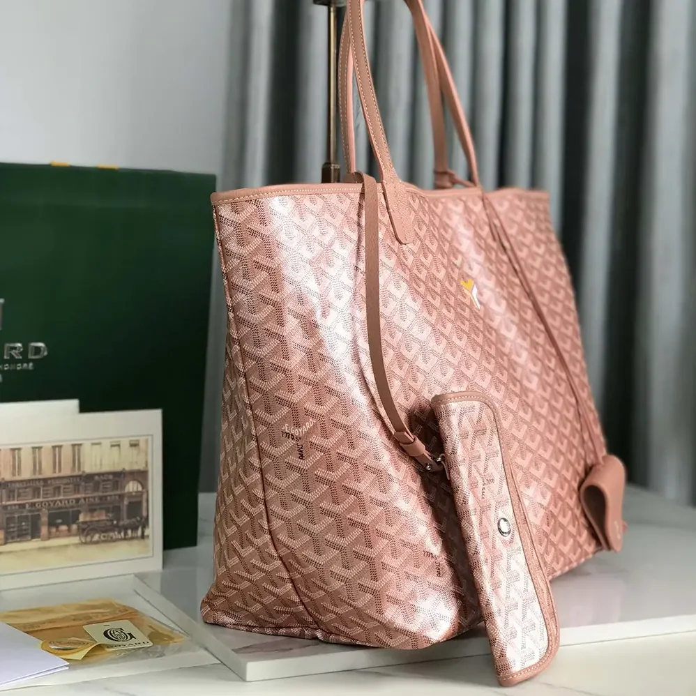 Goyard Saint Louis GM bag for Unisex in Pearly Coral