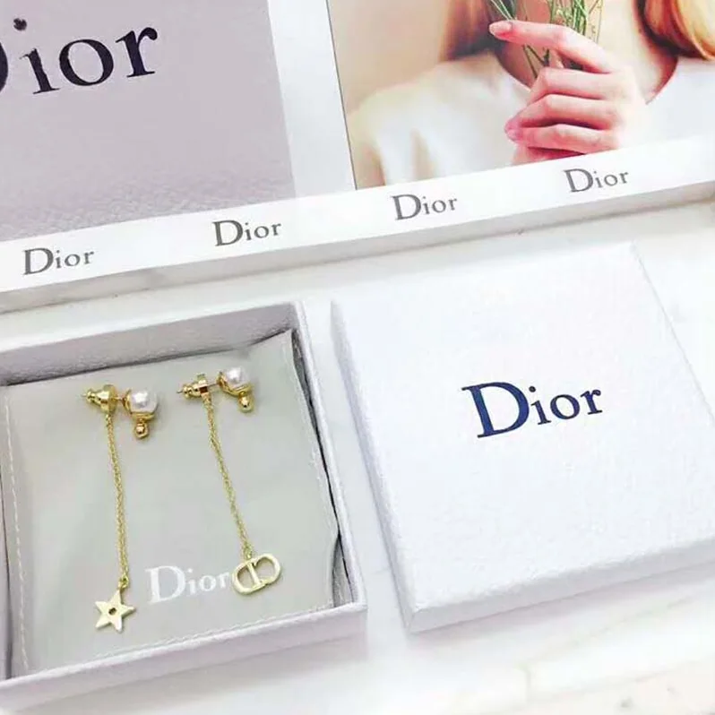 Dior La Petite Tribale Earrings in Gold for Women in Tone Metal Dior La Petite Tribale Earrings in Gold for Women in Tone Metal