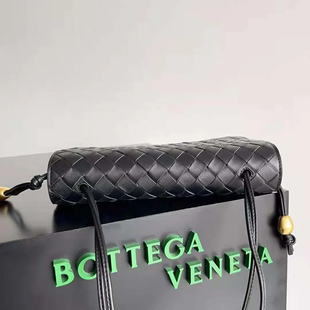 Bottega Veneta Trio Pouch On Strap Mini Intrecciato Leather Shoulder Bag for Women in Black Bottega Veneta Trio Pouch On Strap Mini Intrecciato Leather Shoulder Bag for Women in Black