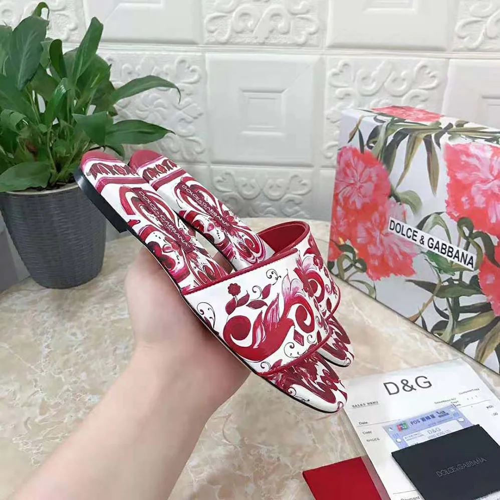 Dolce Gabbana D&G Printed Canvas Slides for Women in Red Dolce Gabbana D&G Printed Canvas Slides for Women in Red