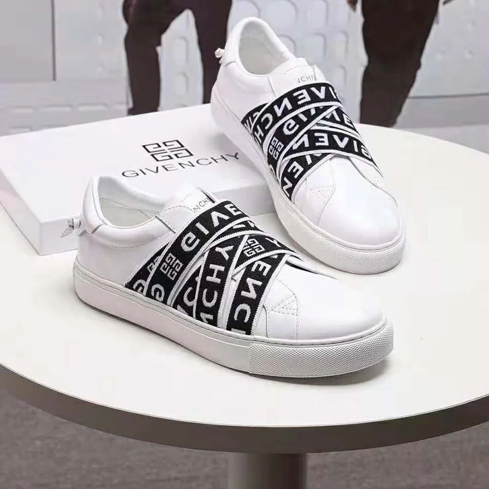 Givenchy Givenchy 4G Webbing Sneakers in Leather for Women in White Givenchy Givenchy 4G Webbing Sneakers in Leather for Women in White