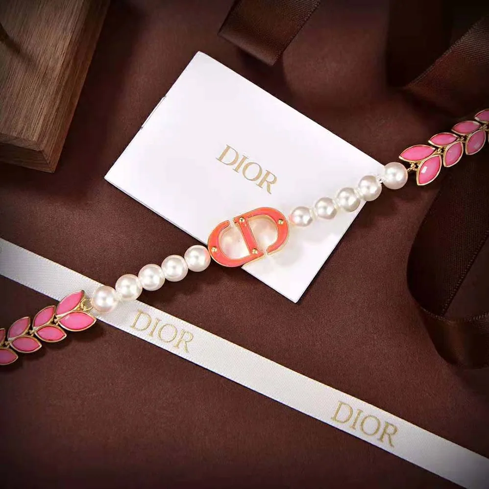 Dior 30 Montaigne Necklace Gold-Finish Metal with White Resin Pearls for Women