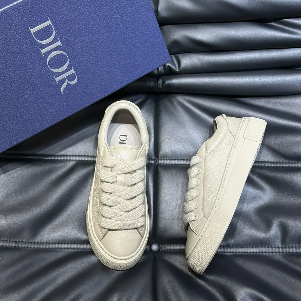 Dior B33 Sneaker Beige Grained Calfskin and Beige Dior Gravity Leather for Men Dior B33 Sneaker Beige Grained Calfskin and Beige Dior Gravity Leather for Men